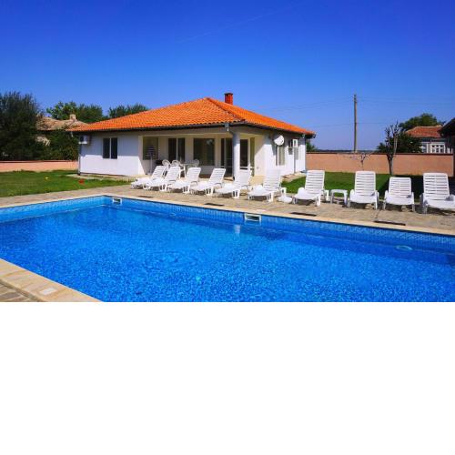 Вили Брендън и Дезмънд - до Балчик - Brendon and Desmond Villas - near Balchik