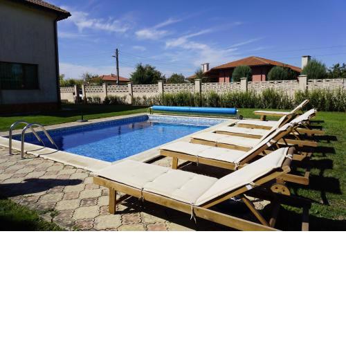Вила Калиакра - Villa Kaliakra - 3 km to beach Bolata