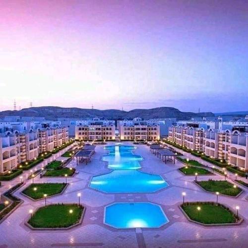 شاليه بقريه باليميرا - العين السخنة