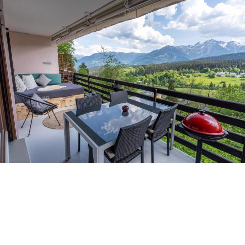 -Panorama-Bergblick- Dampfbad-Dusche und Aussenbett