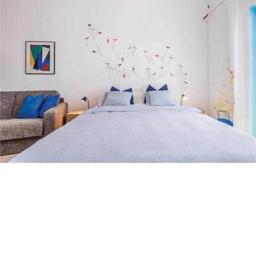 0-Bedroom Apartment in Stinica