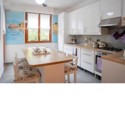041b - Casa Elegante con terrazzo 5 minuti MARE Spiaggia in macchina