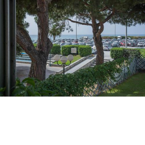 052 - VILLA COMODA a due passi SPIAGGIA con Vista Mare e Terrazzo - CHIAVARI