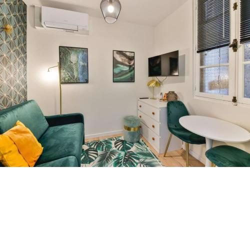 0#Studio 2pers#Champs Elysées#Arc de Triomphe