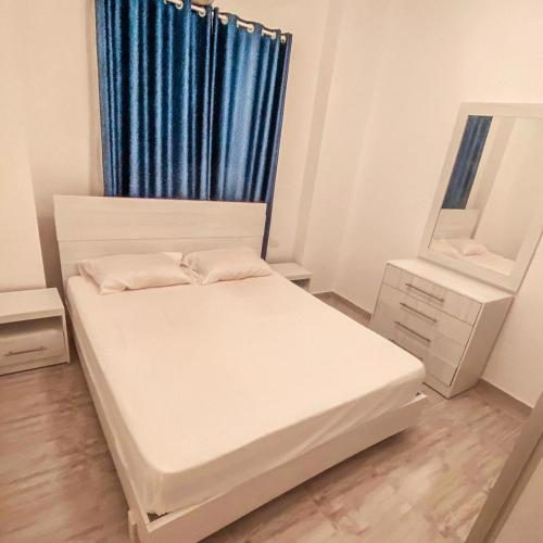 1 bedroom apartment in Aqua Palms Resort