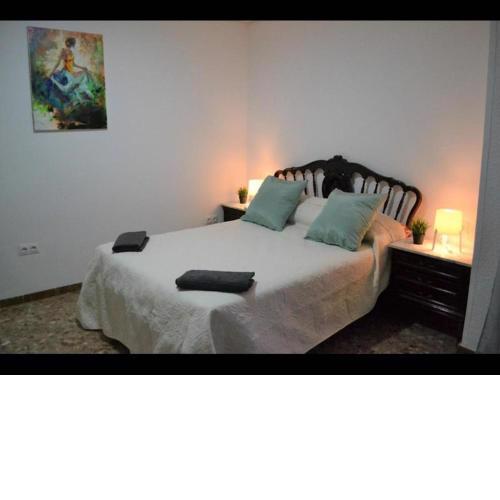 1 bedroom Apartment with Gallery Balcony Free Netflix, air conditioning