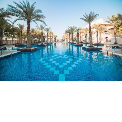 1-bedroom apartment with pool