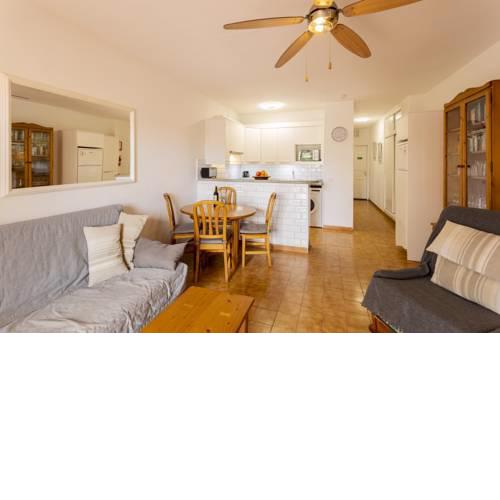 1 bedroom ground floor apartment