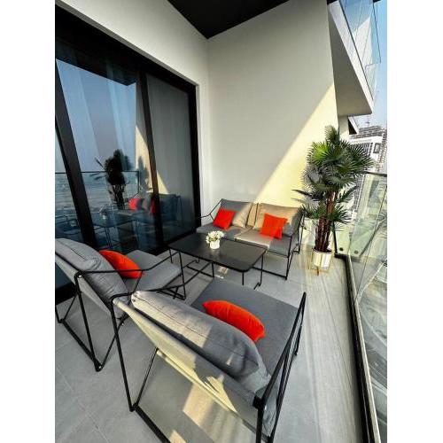 1 bedroom in Binghatti Canal