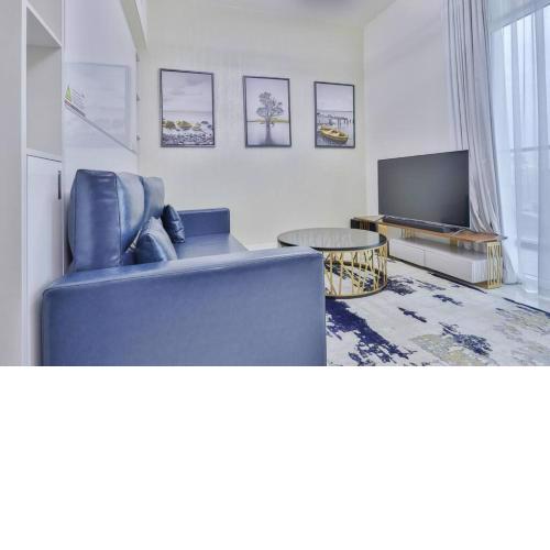 1 BR Apartment in Bayz Danube