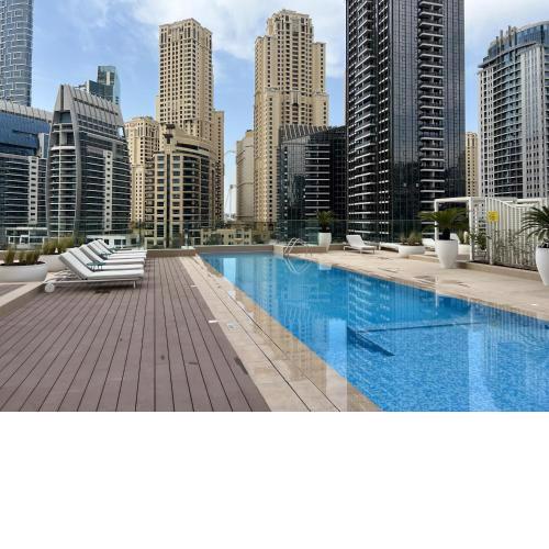 1 BR Deluxe Apartment in Stella Maris, Marina View