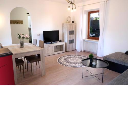 10min bis Meran, Ferienwohnung mit Garten