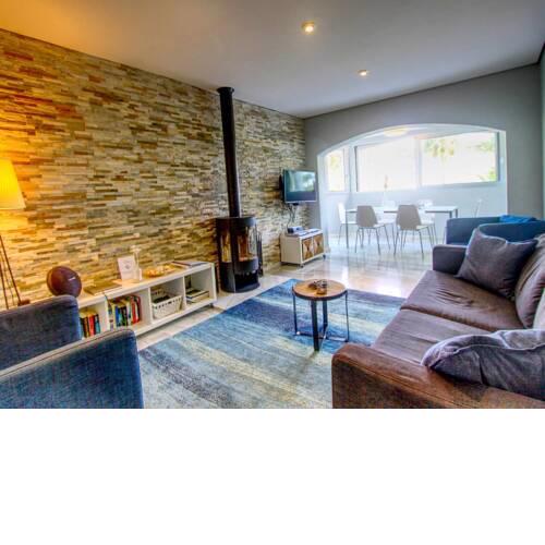 1143 penthouse chill out