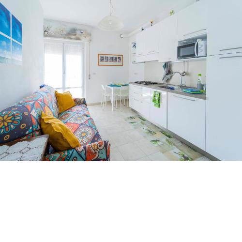 133 - Casa Iole, terrazza comune VISTA MARE, 10 minuti a piedi dalla spiaggia - Parcheggio privato GRATIS