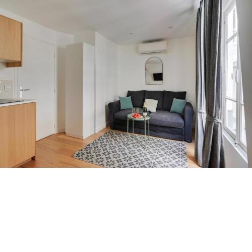 137-Suite Ella Great 1 BDR APT center of Paris