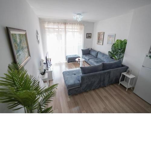 13°Bs*Toptani/City Center