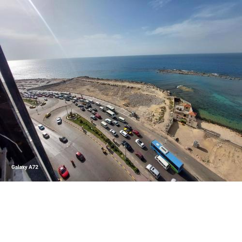 شقة150مvipبحر مباشر ميامى الاسكندرية