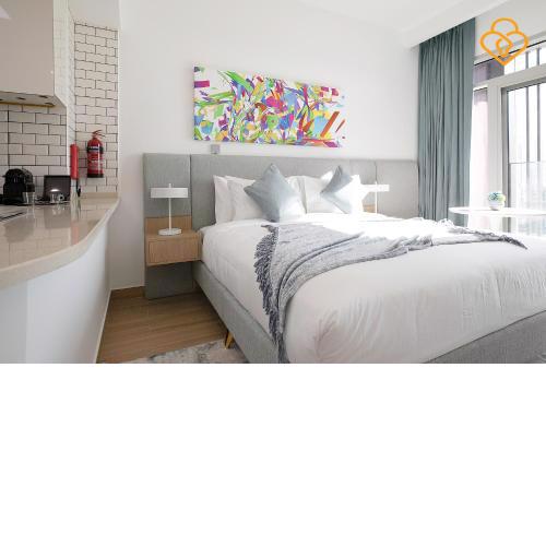 151 Residences Studios, Jumeirah Garden City, Sheikh Zayed Rd 812
