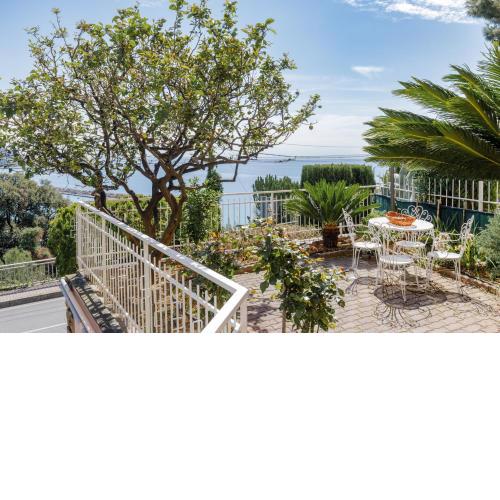 152b - Casa incantata, patio vista mare, spiaggia vicina - parcheggio gratis nella proprietà