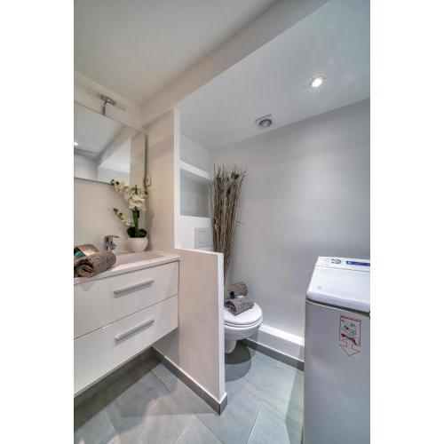 1619 - Quartier Latin - Charming flat