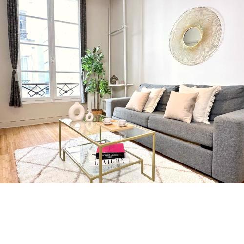 1630 - Champs Élysées - Best value
