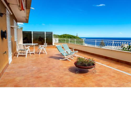 168b - La Terrazza sul Mare, casa a 10 minuti da spiaggia, Parcheggio privato gratis