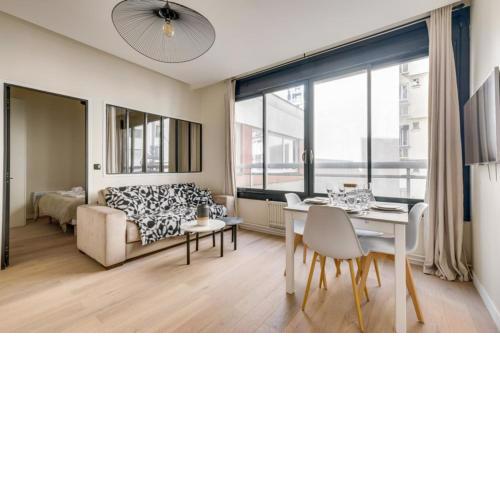 187-Suite Seven