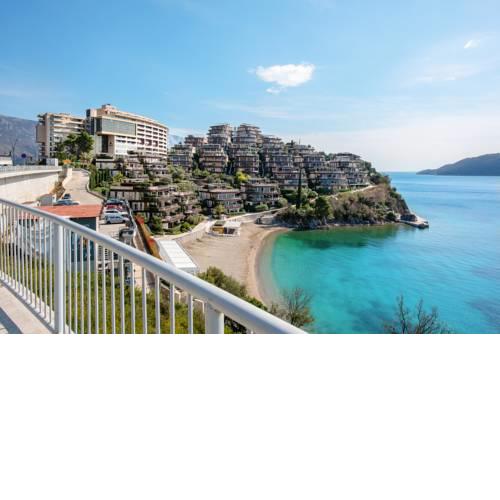 1BD SEAFRONT LUXURY APARTMENT, HARMONIA BECICI