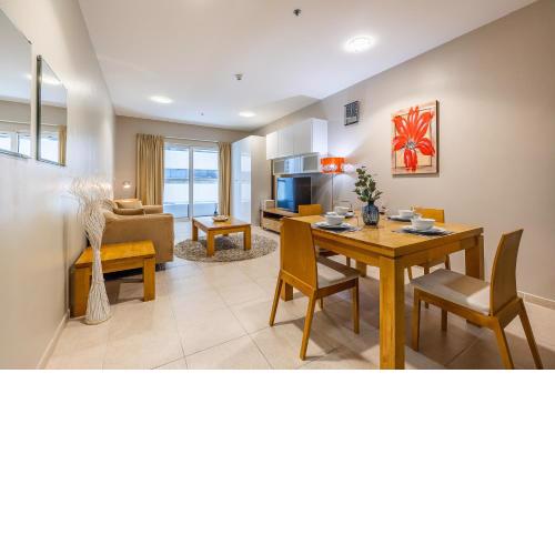 1BDR I Dubai Marina View I Partial sea view