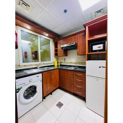 1Bedroom in Mankhool