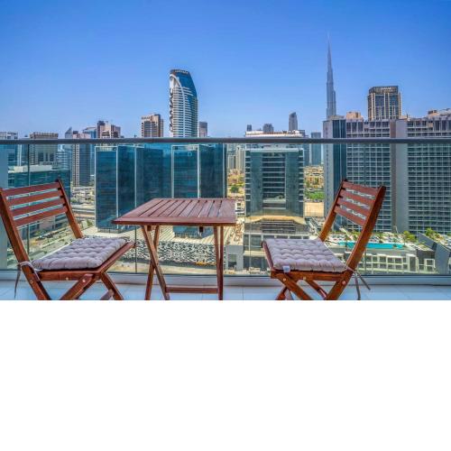 1BR in the heart of Business Bay - Burj Khalifa View