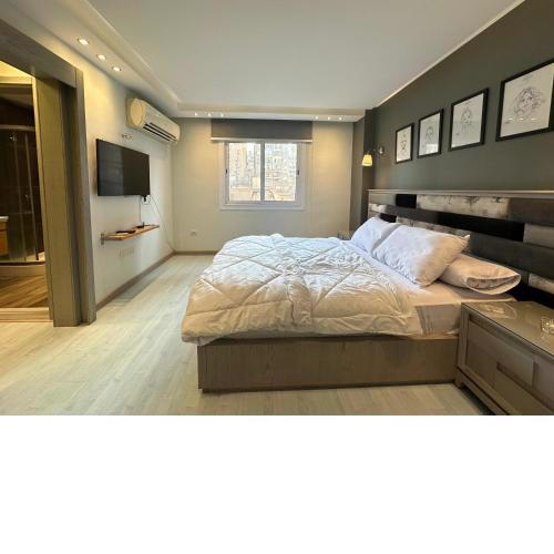1Ultra super lux furnished apartment