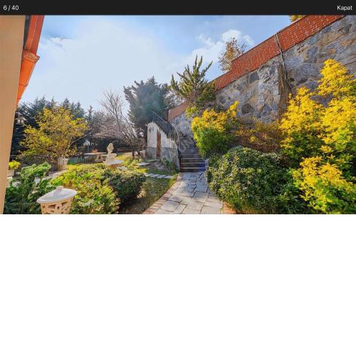 2 - Bedroom apartment with a large garden use at Zekeriyakoy