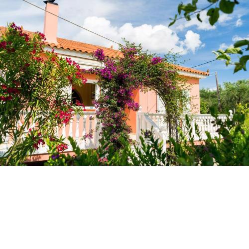 2-bed House in Alykes with mountain views