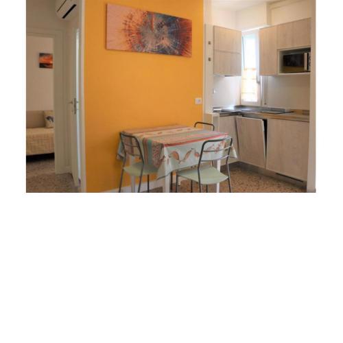 2 Bedroom Apartment 100m from the beach-Private Beach Place Included by Beahost
