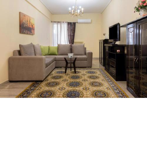 2 Bedroom Apartment next to Marina Zeas