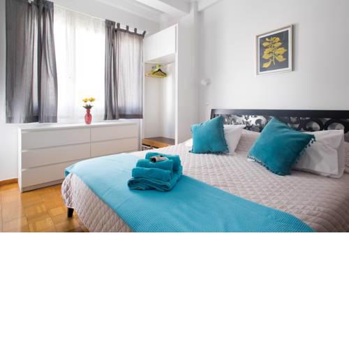 2 Bedroom Apt. Opposite National Archeological Museum