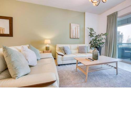 2 Bedroom in Marina Diamond, Near Metro & Tram