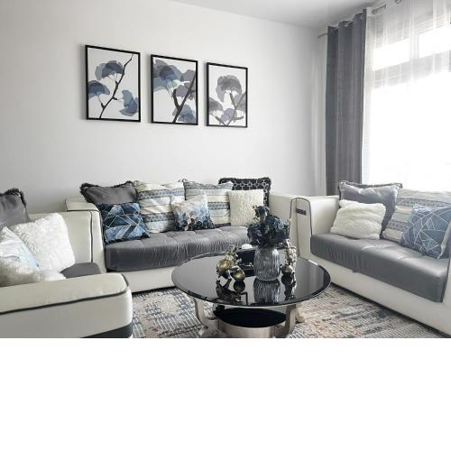 2 Bedroom Modern Apartment -15 Minutes from Dubai Mall