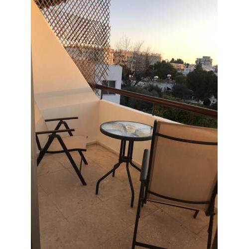 2 bedroom modern apartment