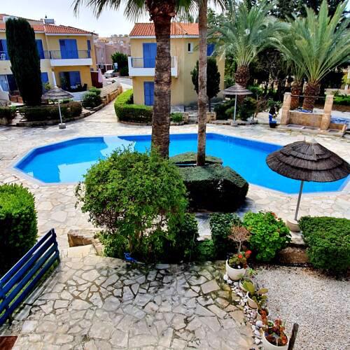 2 Bedroom Townhouse on very popular complex with pool view