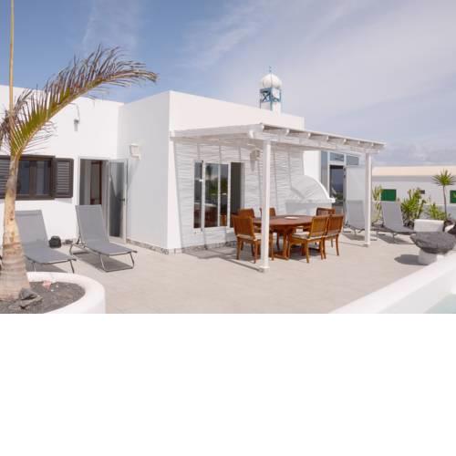 2 Bedroom Villa with private pool and sea view in the nudist resort Charco del Palo