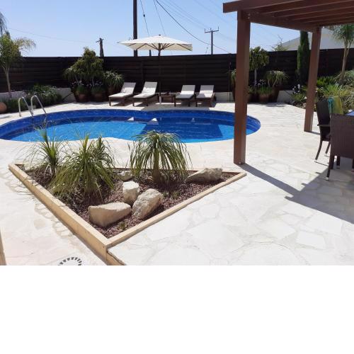 2 Bedroom Villa With Private Pool In Peaceful Residential Area