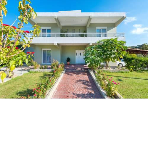 2 Bedrooms apartment with pool in Filerimos