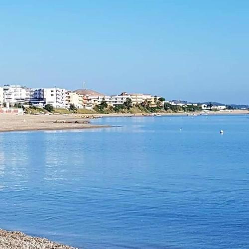 2 bedrooms appartement at Torre Melissa 300 m away from the beach with sea view furnished balcony and wifi