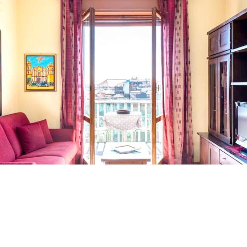 2 bedrooms appartement with city view balcony and wifi at Catania