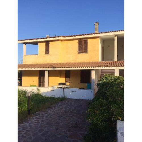 2 bedrooms appartement with city view furnished balcony and wifi at Suaredda traversa 3 km away from the beach