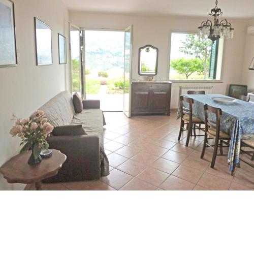 2 bedrooms appartement with sea view and balcony at Taormina 3 km away from the beach