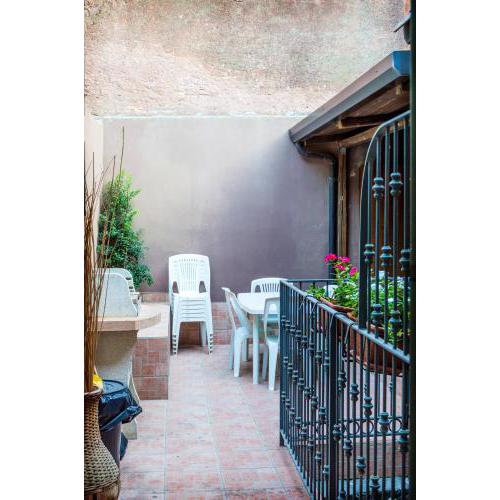 2 bedrooms house with furnished terrace and wifi at Catania 1 km away from the beach