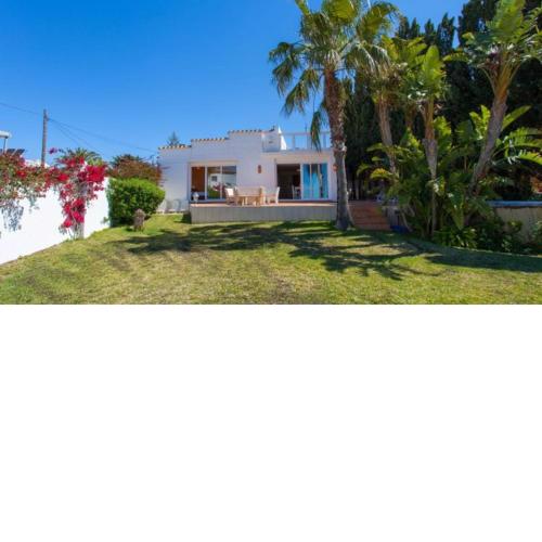 200 m beach distance Villa in Elviria - Marbella